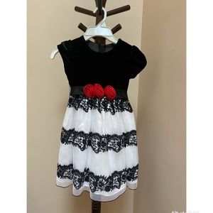 Little girl Rare Editions Special Occasion Dress!